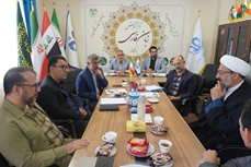 بازدید مسئولان بنیاد سعدی از مرکز آموزش زبان فارسی دانشگاه قم